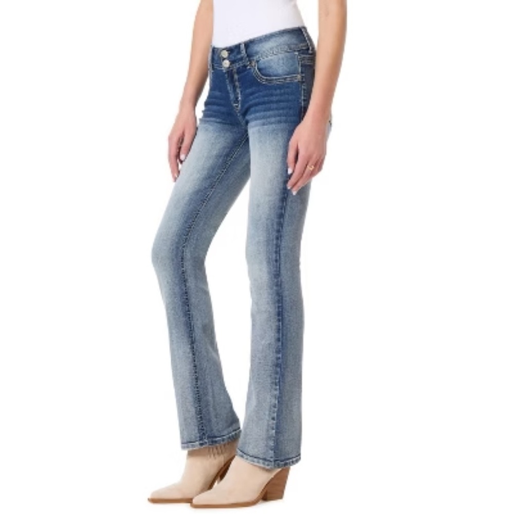NWT Wallflower Jeans The Luscious Curvy Women's Denim Bootcut Jeans Size 0/24